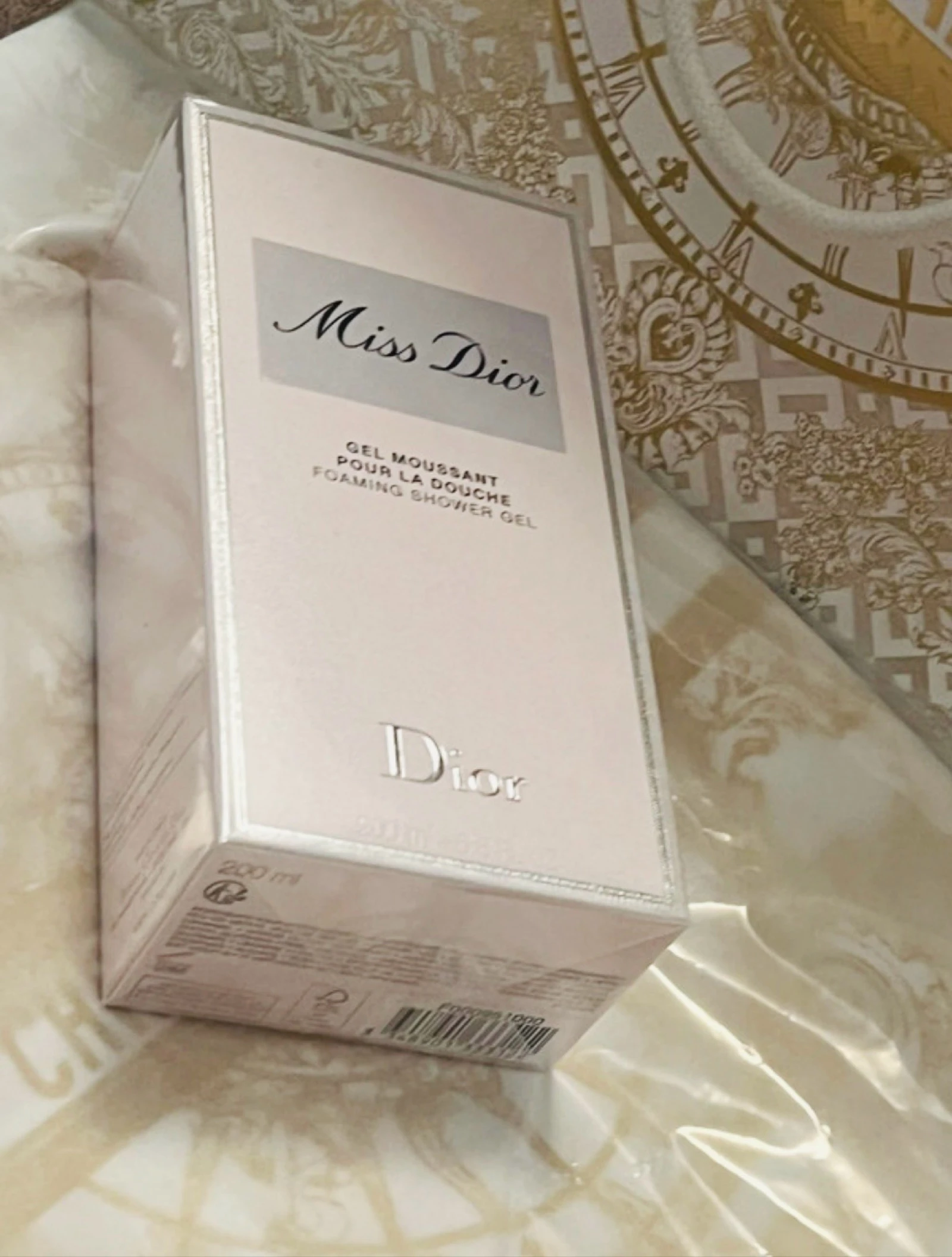 Gel espumoso de ducha Miss Dior – photo 4